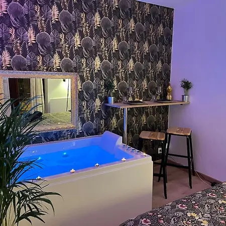 La Balneo Du Couvent Apartamento *